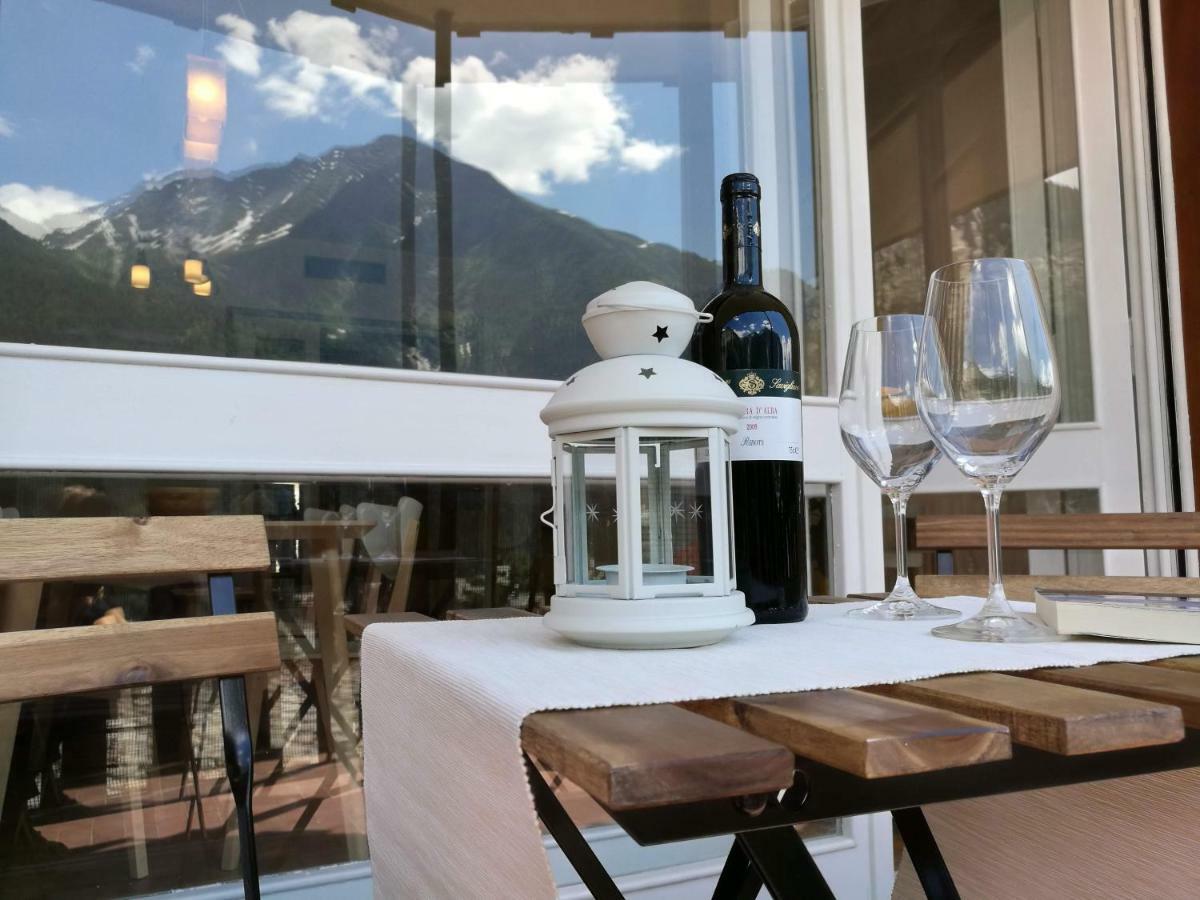 Apartament L'Atelier Du Temps - Hemmet Courmayeur Zewnętrze zdjęcie